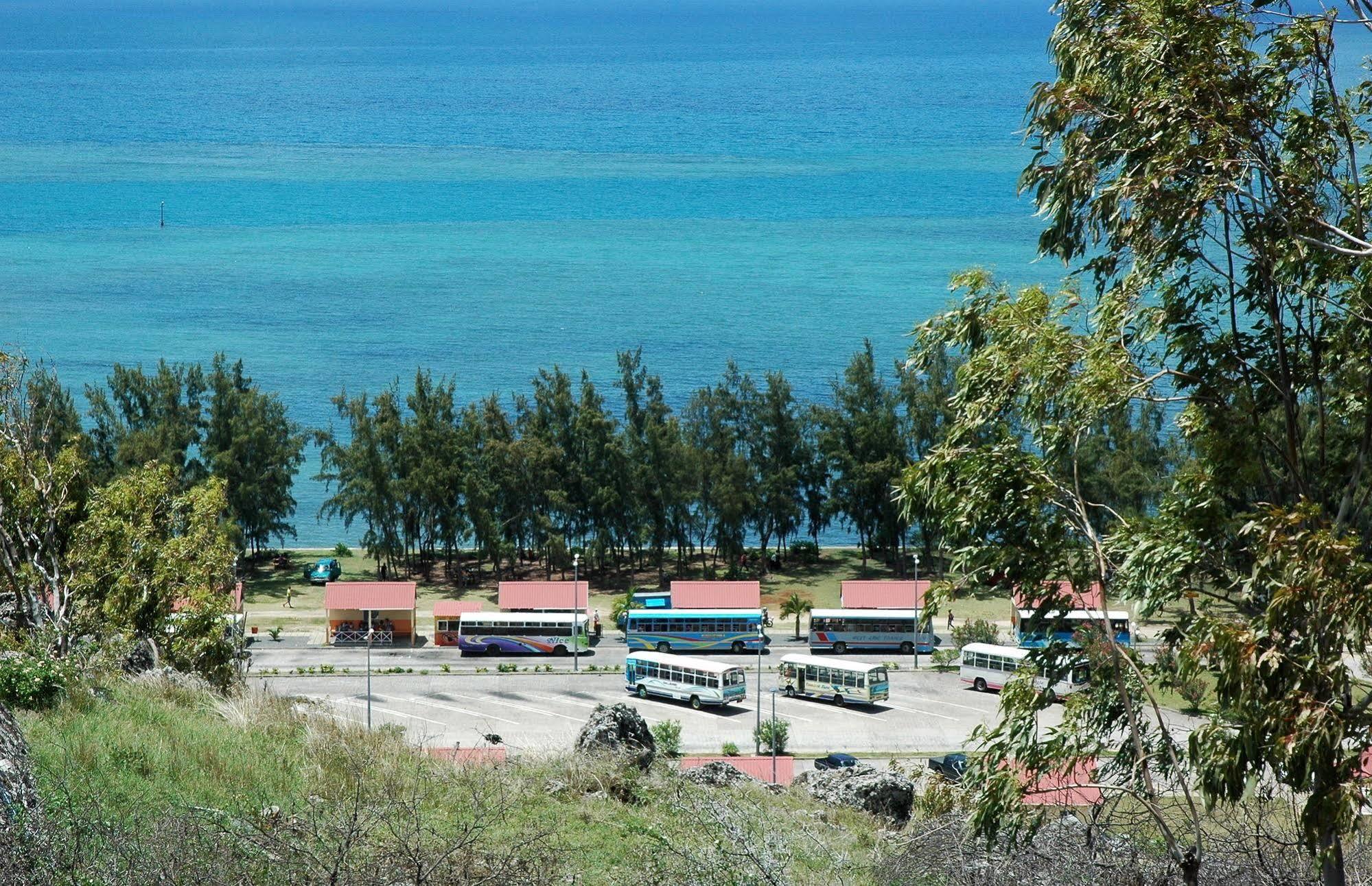 Reve Des Iles Guesthouse Gravier Bagian luar foto